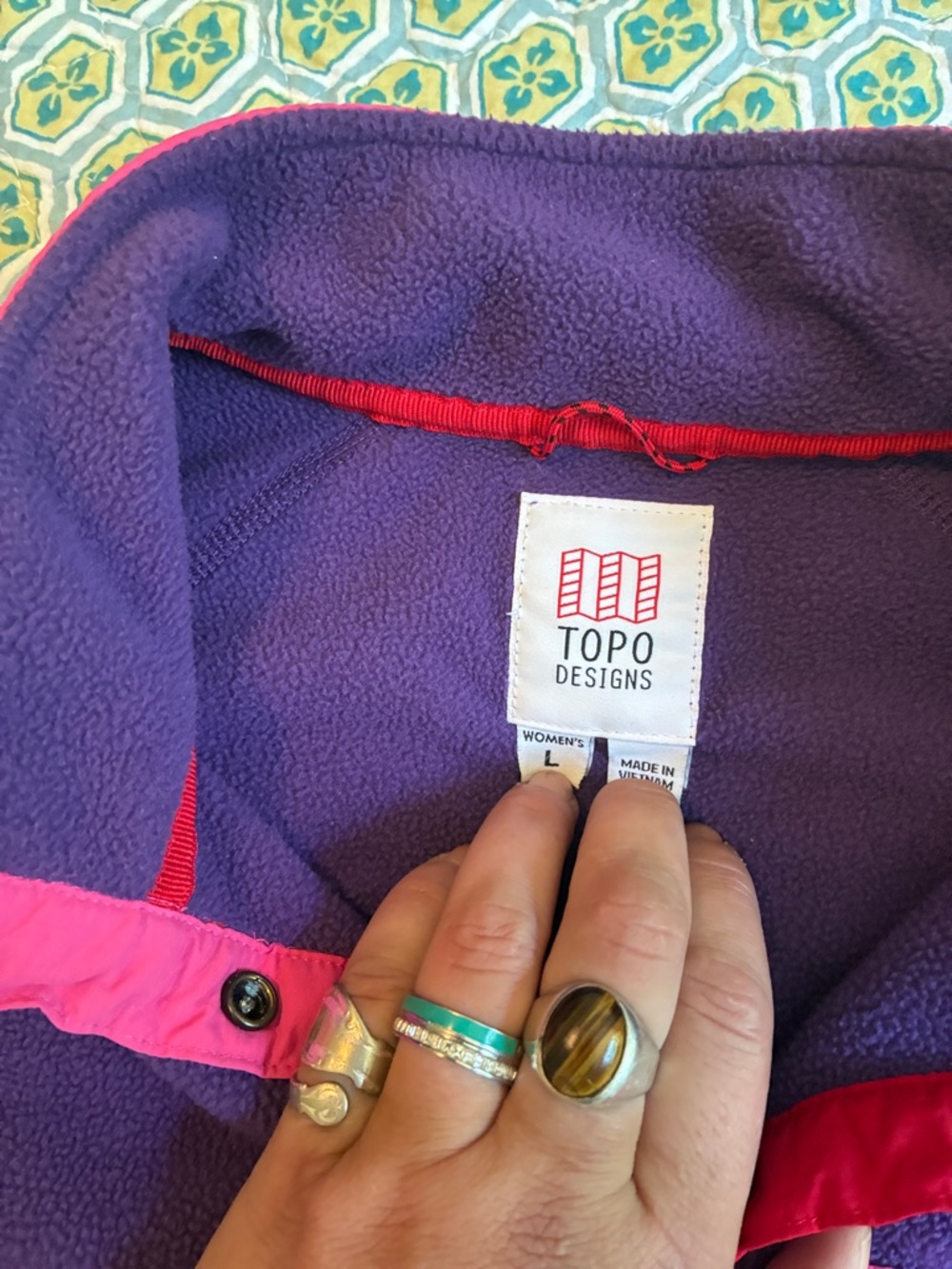 Topo Designs Fleece - Picture 3 of 3